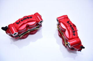 0km Ducati Diavel 1260 Lamborghini Brembo etrieri monobloc rosii 100mm