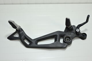 Ducati Monster 937 2021 2025 Suport scarita stanga cu pedala schimbator viteze