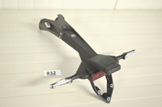 Ducati Performance Panigale V4 Suport numar inmatriculare cu semnalizari carbon