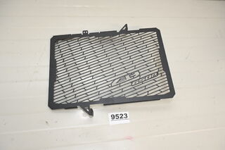 Honda CB650R 19 - 25 Grila radiator