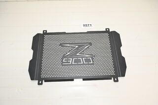 Kawasaki Z900 17-25 Grila radiator