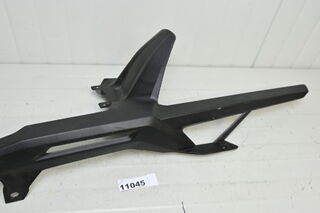 Plastic Protectie Lant BMW F900R F900XR 2019 - 2025