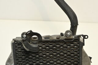 Radiator Apa Stanga Cu Grila Si Plastic Spate Honda CRF 1000 Africa Twin 2016 - 2019