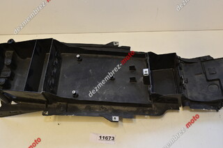 Undertail Plastic Aparatoare Roata Spate Aprilia RSV 1000 1998 - 2003